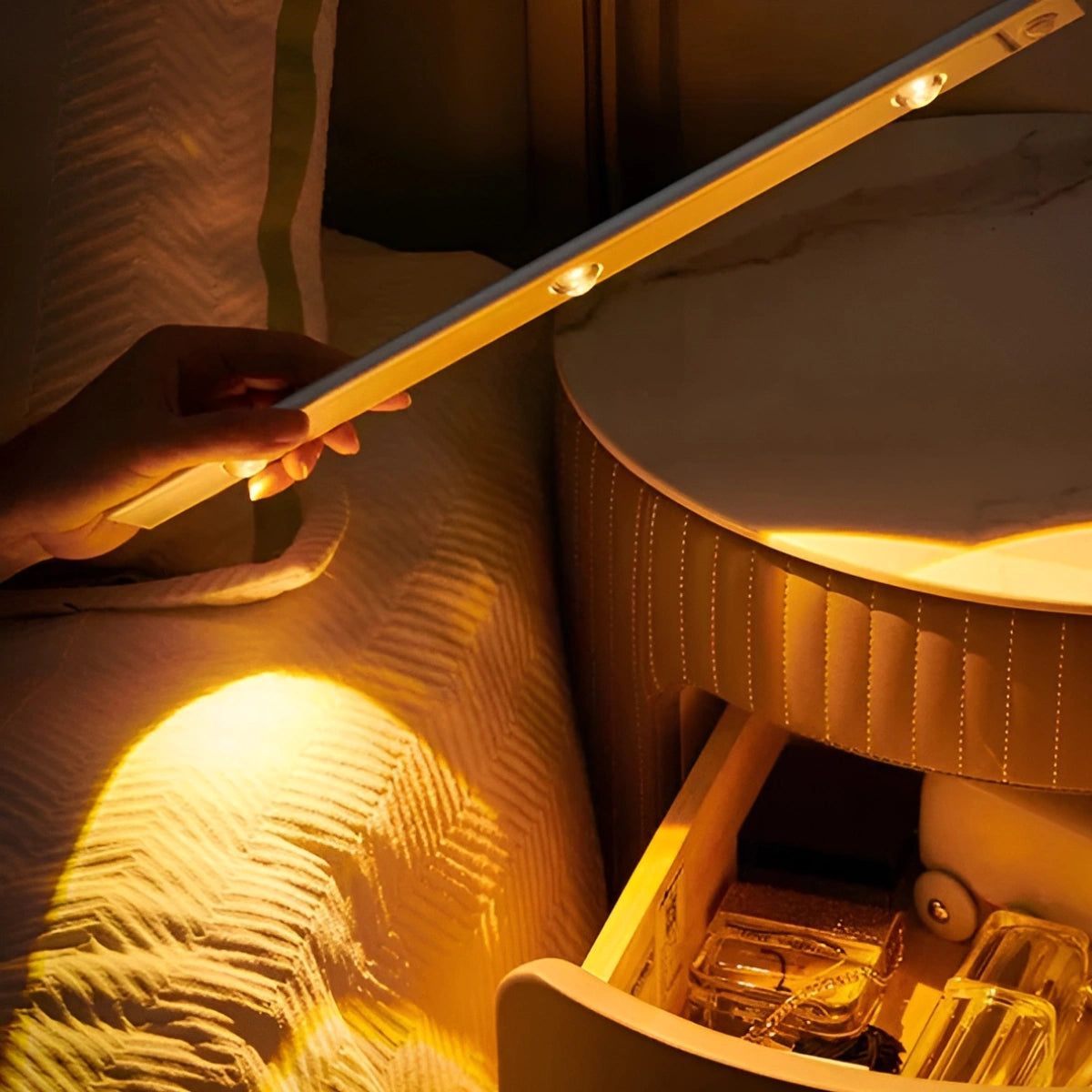 Lampe Aimantée Meuble