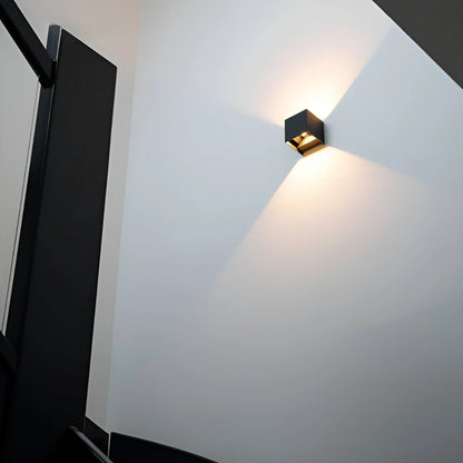 Lámpara de pared LED ajustable