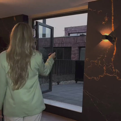 Lámpara de pared LED ajustable